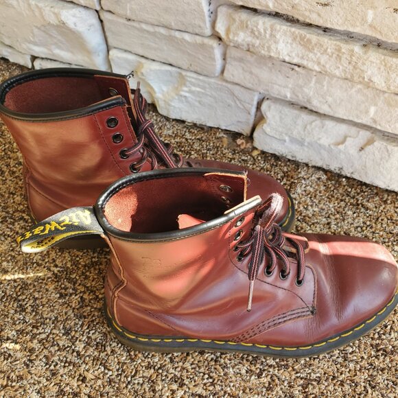 Burgundy/ Brown Dr. Marten Airwair Boots - Picture 2 of 6